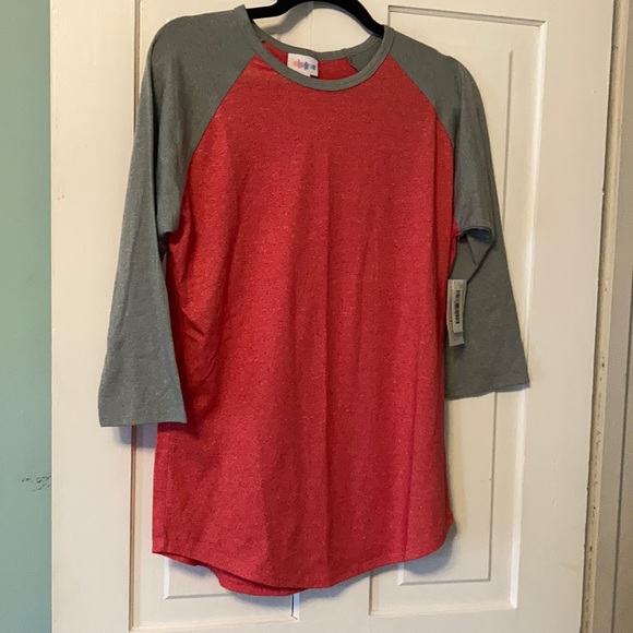 LuLaRoe Tops - —Medium LuLaRoe Randy T